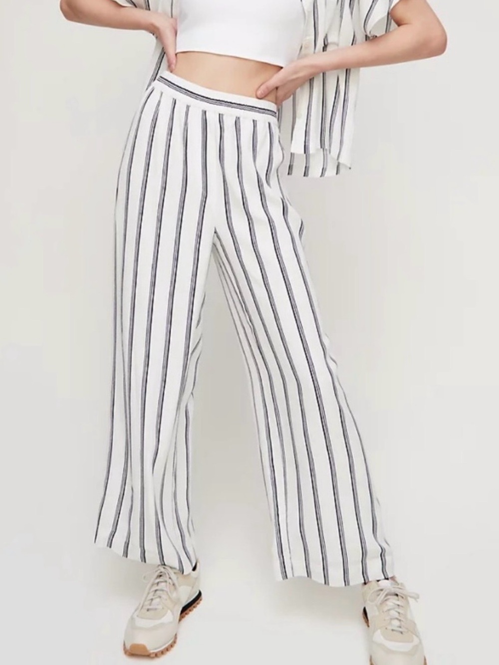 Wilfred Suri Pants